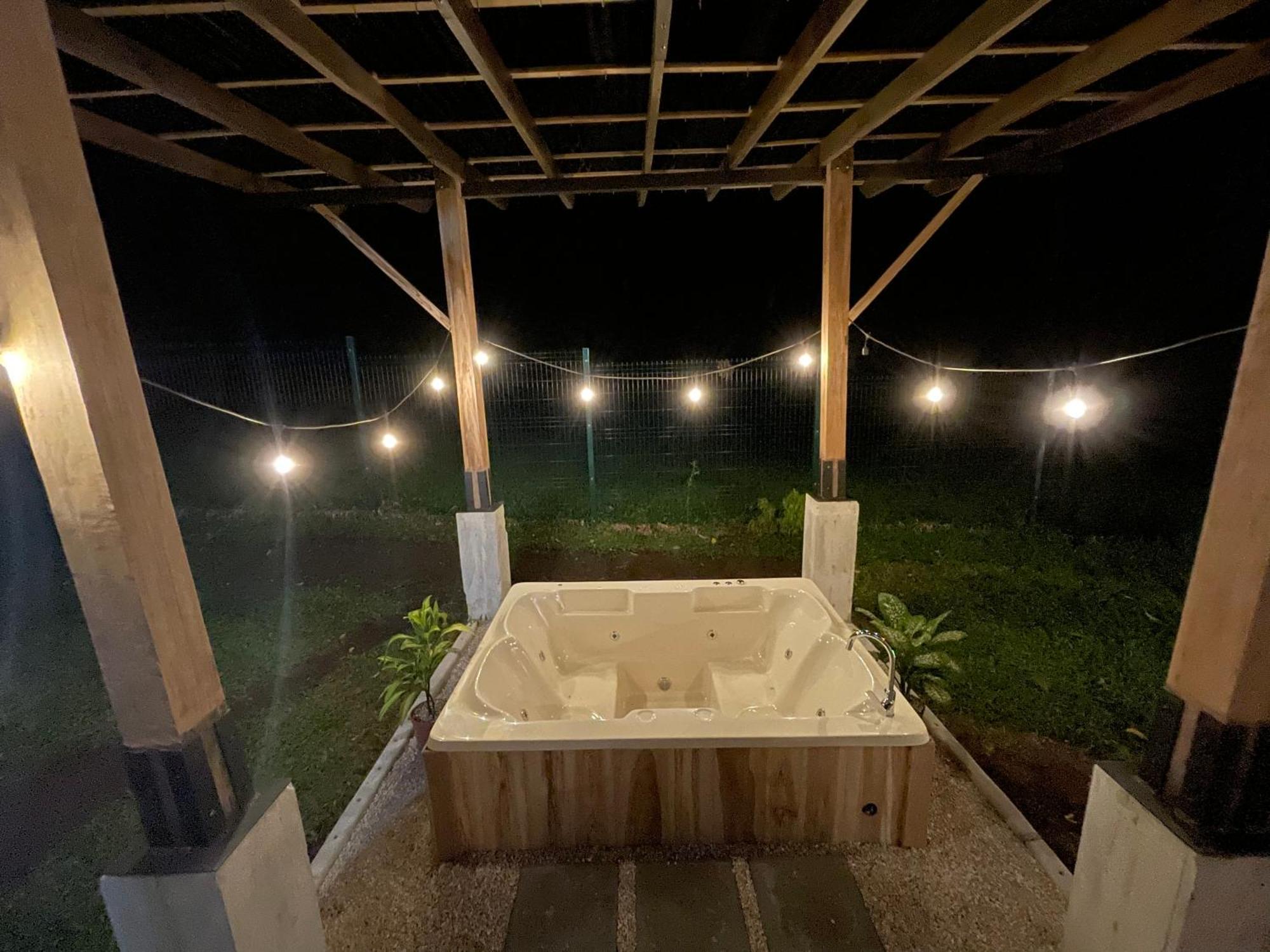 River Paradise Villa With Private Jacuzzi La Fortuna ภายนอก รูปภาพ